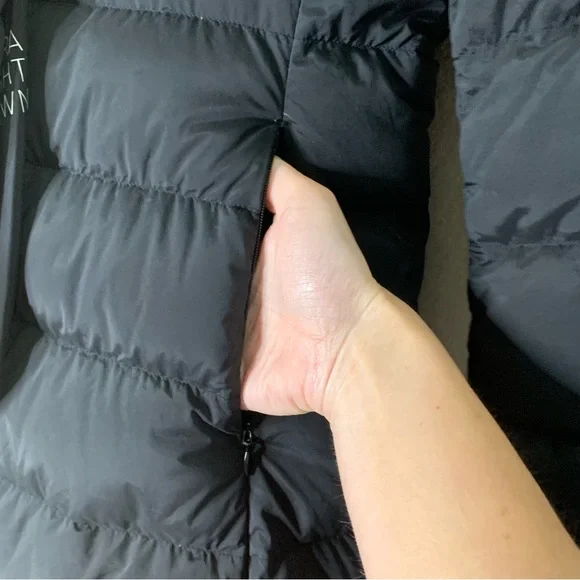Uniqlo womens black ultra light down full zip hooded jacket with packable bag XS - Picture 3 of 9